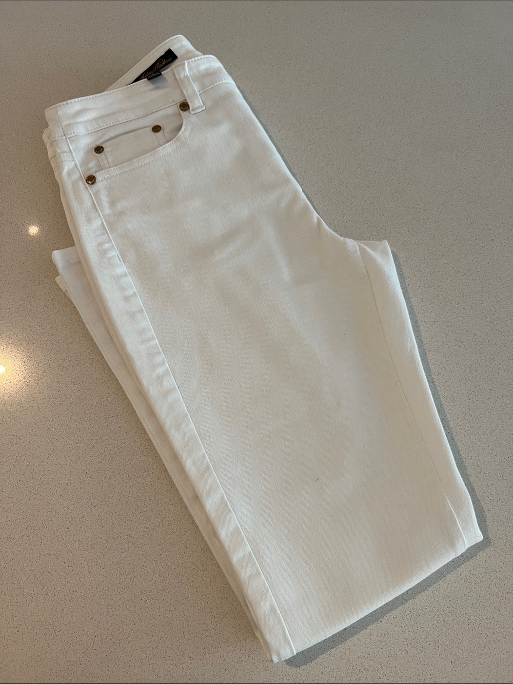 Brooks Brothers White Denim Ankle Jean Size 6. Like New. - Picture 4 of 10